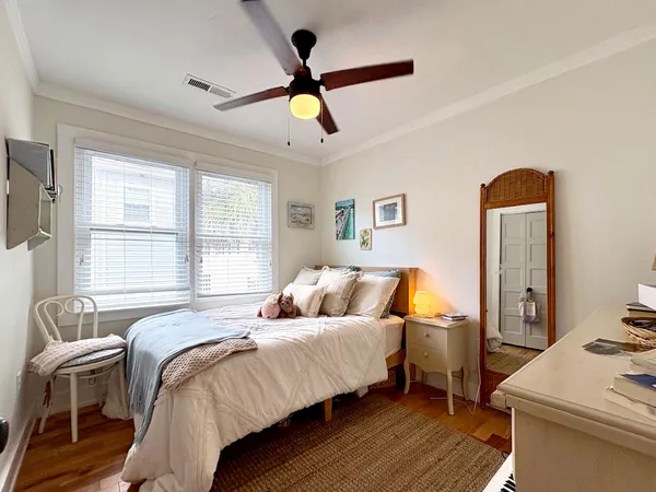 $4,800 | 114 Congress Street, Unit A, Charleston, SC 29403