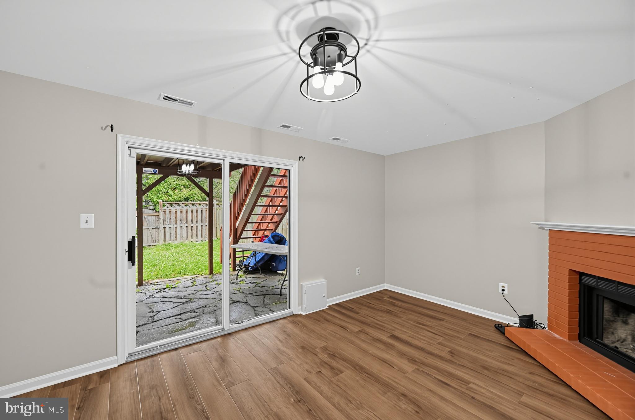 8006 Broken Reed Court Frederick, MD 21701 - Photo 6 of 30 Gallery Image 6