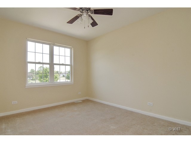 4039 Ridge Road Zion, IL 60099 - Photo 8 of 10