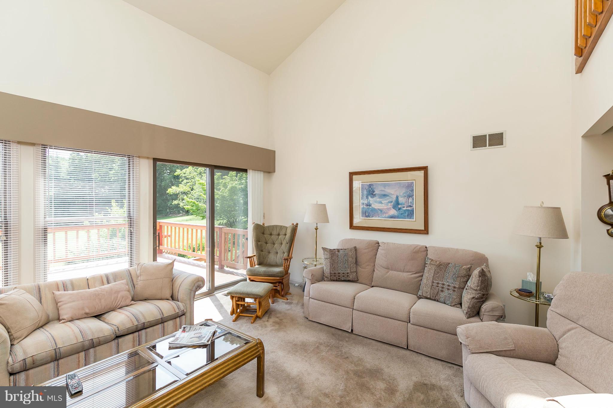 2607 Murkle Road Westminster, MD 21158 - Photo 8 of 30 Family Room