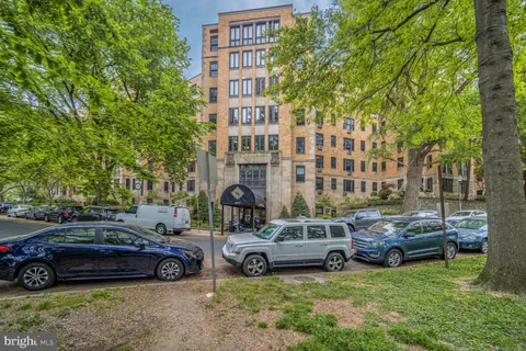 $299,900 | 2032 Belmont Road Northwest, Unit 336, Washington, DC 20009