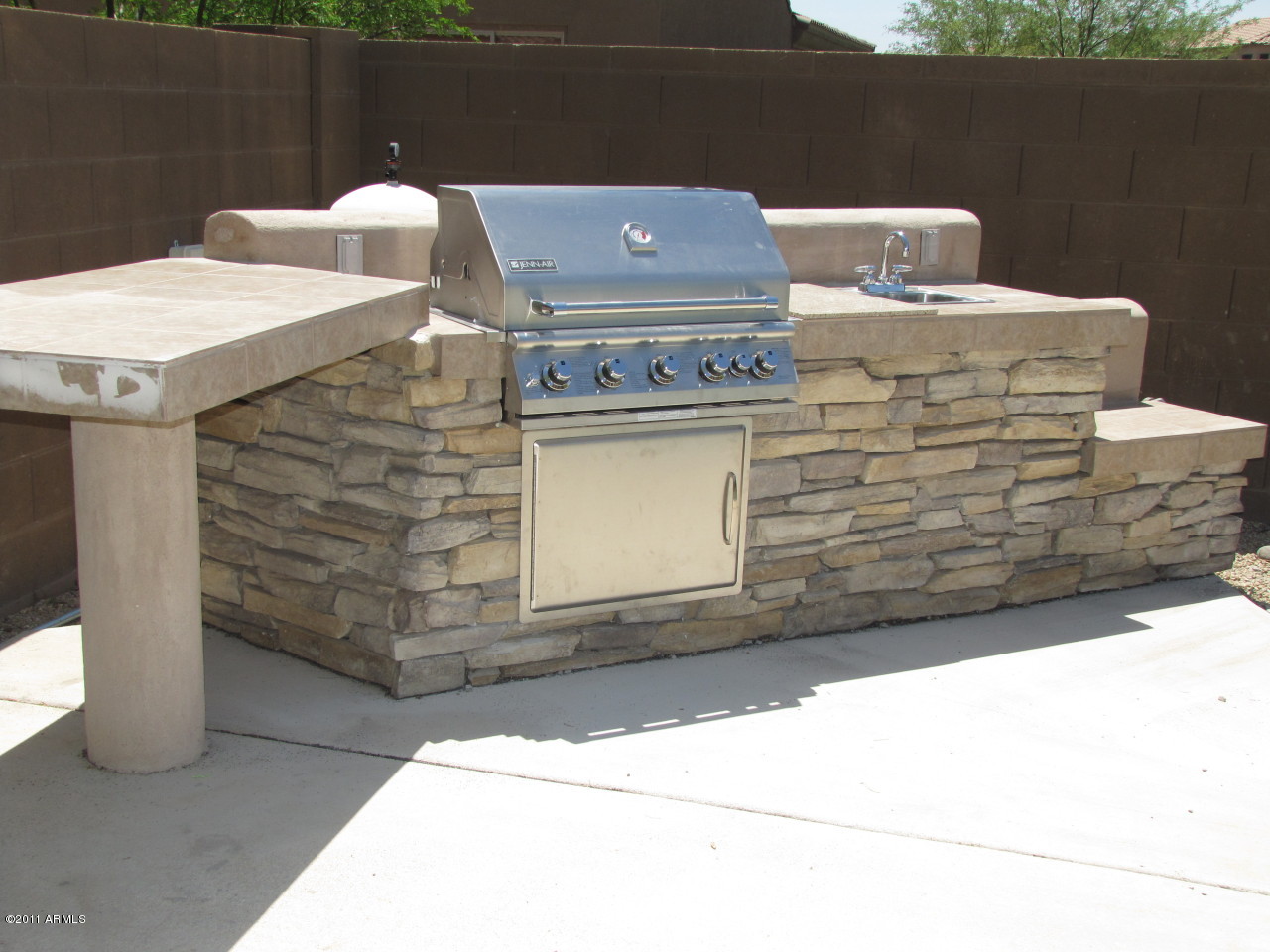 1815 West Brianna Road Phoenix, AZ 85085 - Photo 3 of 20 all new built in bbq