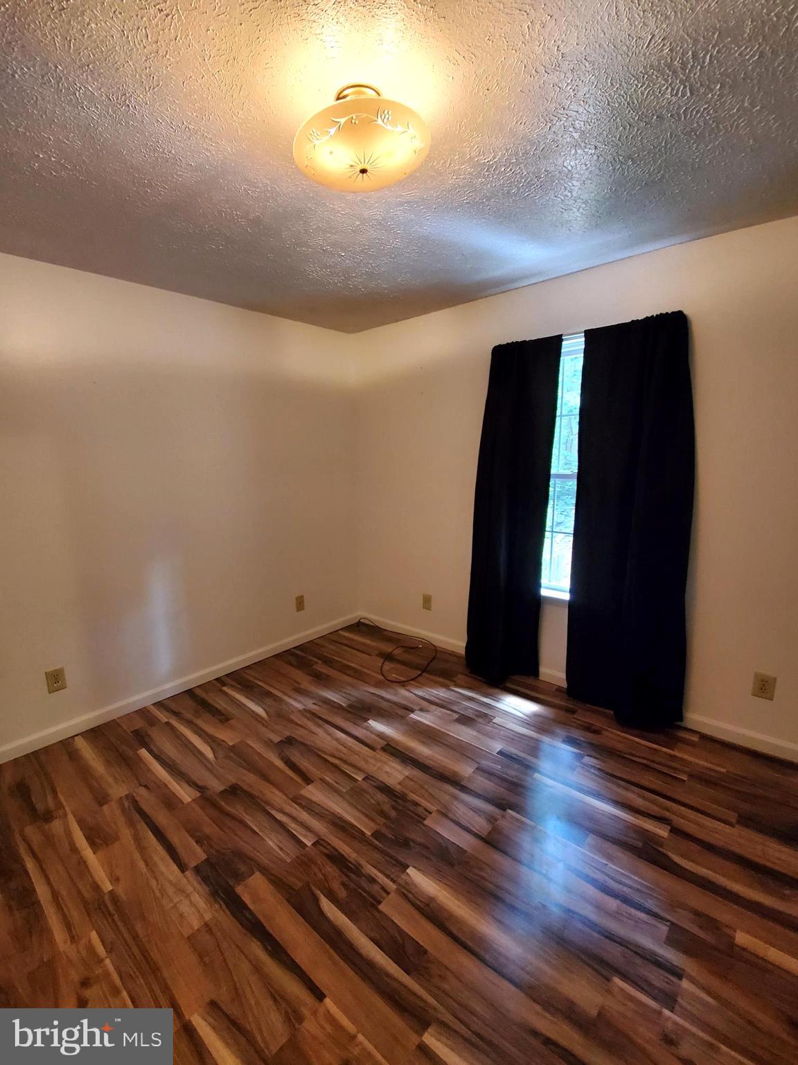 179 Cliff Road Linden, VA 22642 - Photo 4 of 4 Gallery Image 4