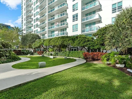 $5,400 | 951 Brickell Avenue, Unit 2011, Miami, FL 33131