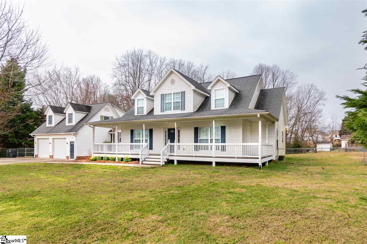 699 State Rd S-42-561 Greer, SC 29651 - Photo 2 of 36