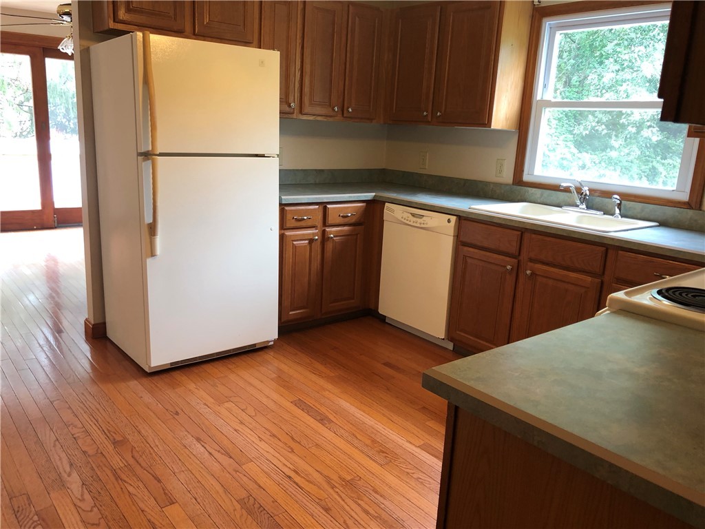 17 Pawcatuck View Road Richmond, RI 02812 - Photo 11 of 21