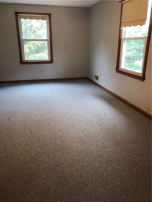 17 Pawcatuck View Road Richmond, RI 02812 - Photo 7 of 21 Spacious bedrooms with ample natural light