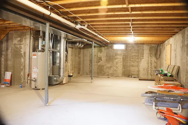 $3,200 | 611 Country Club Drive, Egg Harbor City, NJ 08215