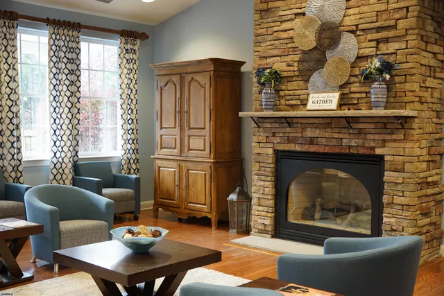 $3,200 | 611 Country Club Drive, Egg Harbor City, NJ 08215