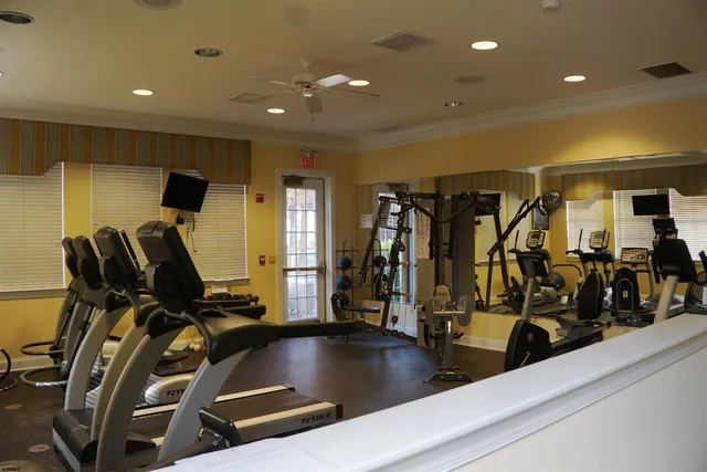 $3,200 | 611 Country Club Drive, Egg Harbor City, NJ 08215