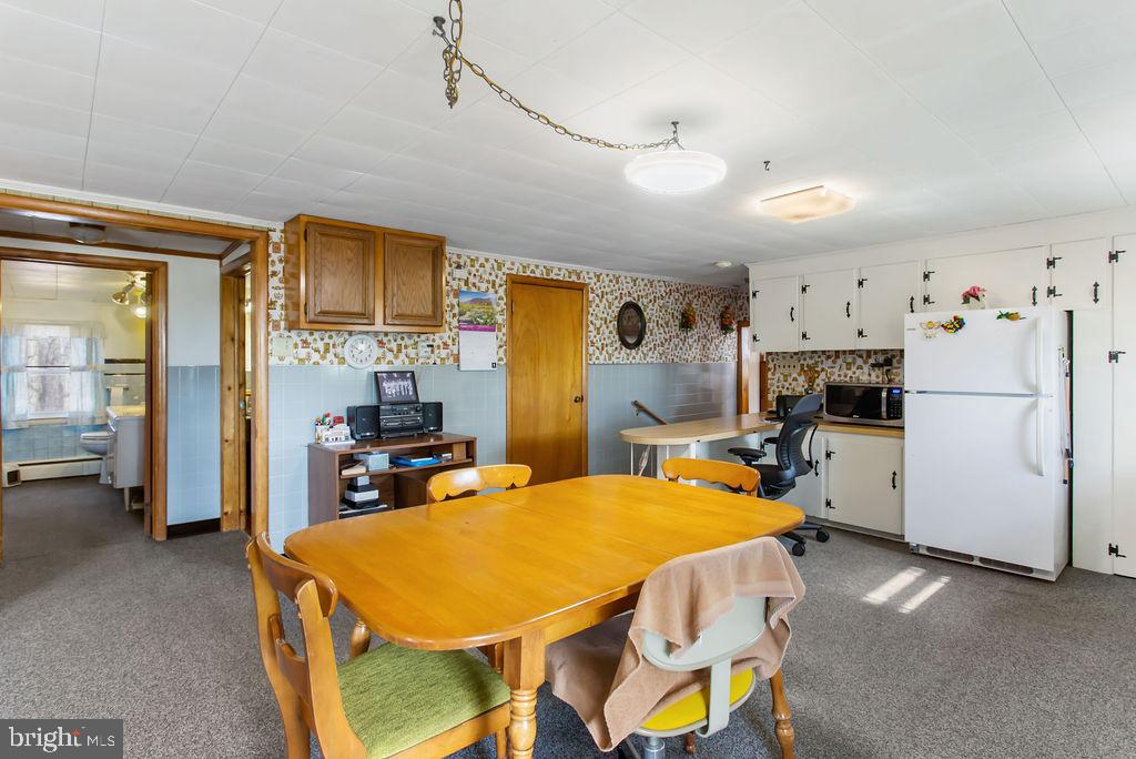 3824 Brownton Road Felton, PA 17322 - Photo 7 of 30 Gallery Image 7