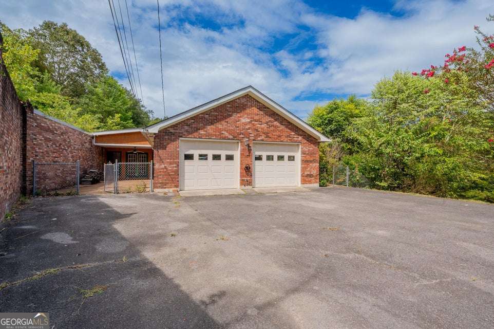 788 Long Hollow Road Rock Spring, GA 30739 - Photo 30 of 47