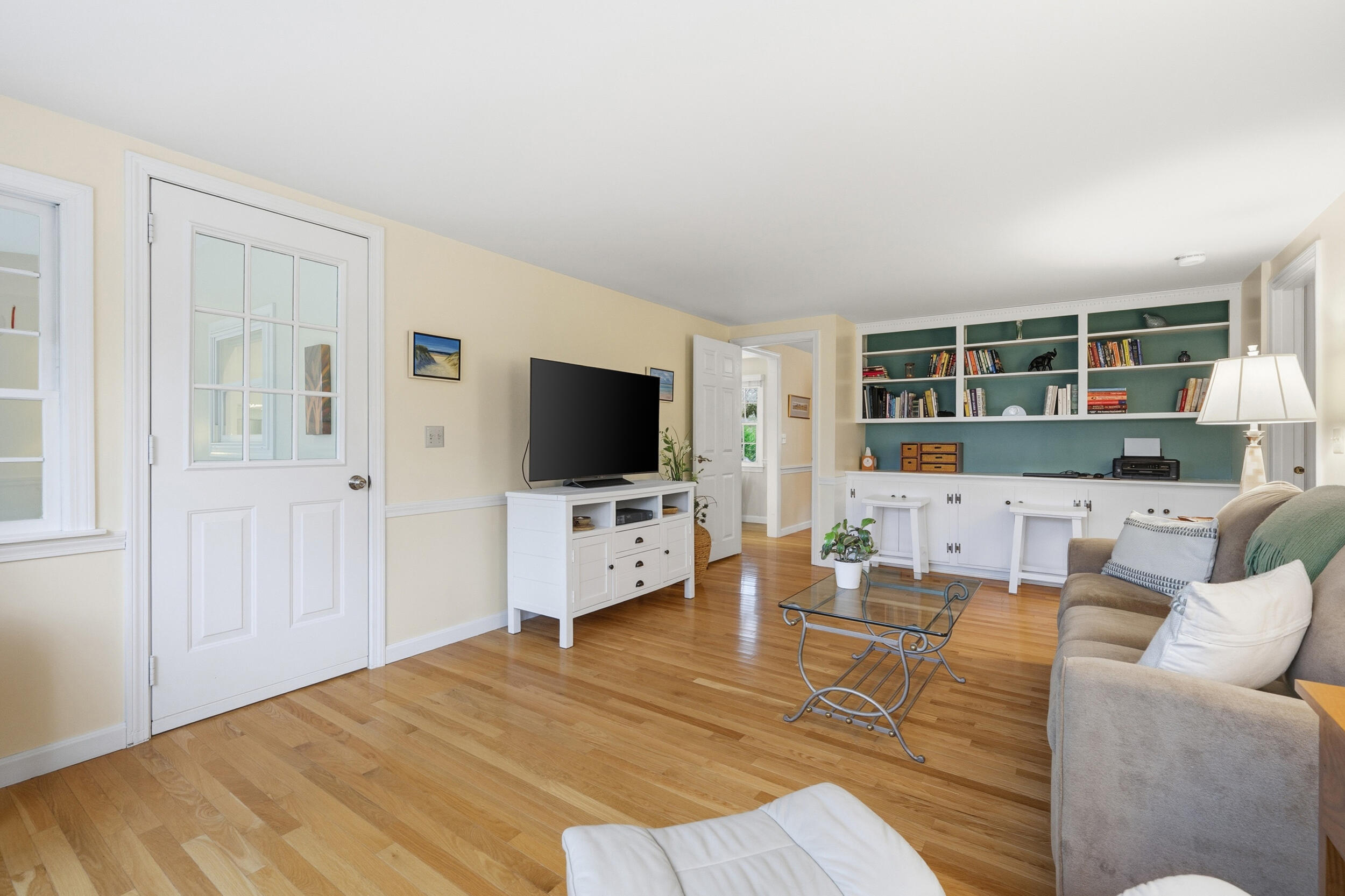 37 Wianno Road Yarmouth Port, MA 02675 - Photo 19 of 65 Family room built-ins