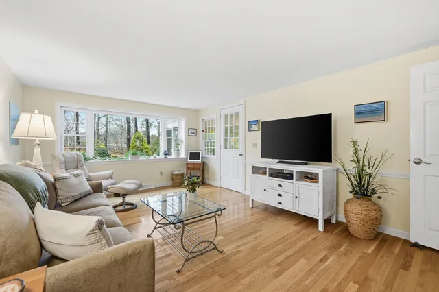 $700,000 | 37 Wianno Road, Yarmouth Port, MA 02675