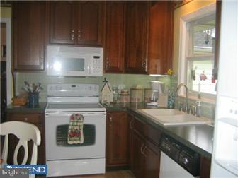 294 Weidman Avenue Sinking Spring, PA 19608 - Photo 7 of 9 Gallery Image 7