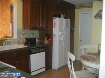 294 Weidman Avenue Sinking Spring, PA 19608 - Photo 8 of 9 Gallery Image 8