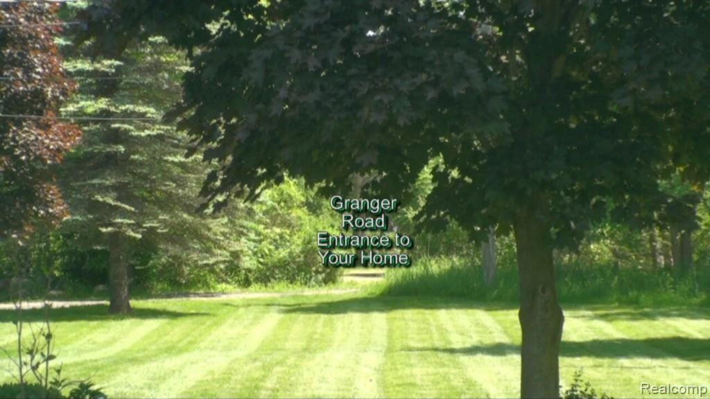 2136 Granger Road Oxford, MI 48371 - Photo 11 of 95 Granger Entrance.jpg