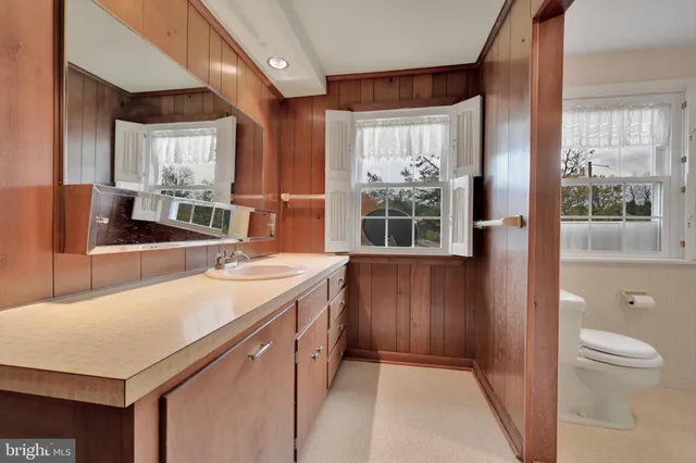 $400,000 | 821 Hillaire Road, Lancaster, PA 17601