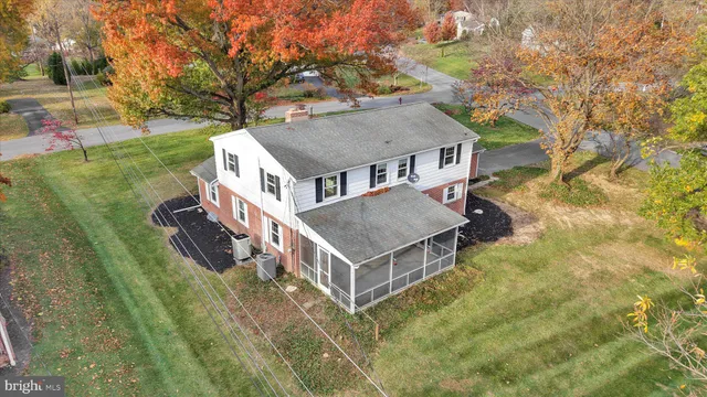 $400,000 | 821 Hillaire Road, Lancaster, PA 17601