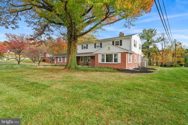 $400,000 | 821 Hillaire Road, Lancaster, PA 17601