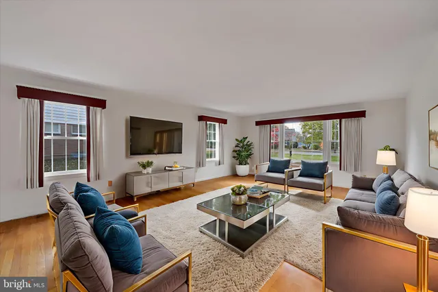 $400,000 | 821 Hillaire Road, Lancaster, PA 17601