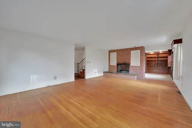 $400,000 | 821 Hillaire Road, Lancaster, PA 17601