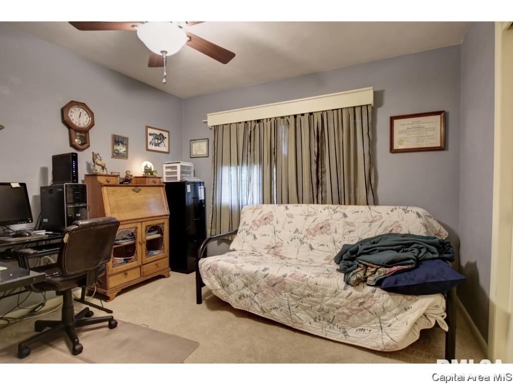 320 Lynwood Lane Springfield, IL 62703 - Photo 25 of 35 Gallery Image 25