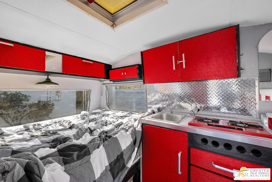 2410 North Starr Road Palm Springs, CA 92262 - Photo 36 of 43