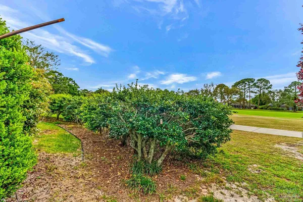 $568,000 | 4115 Oak Pointe Drive, Gulf Breeze, FL 32563