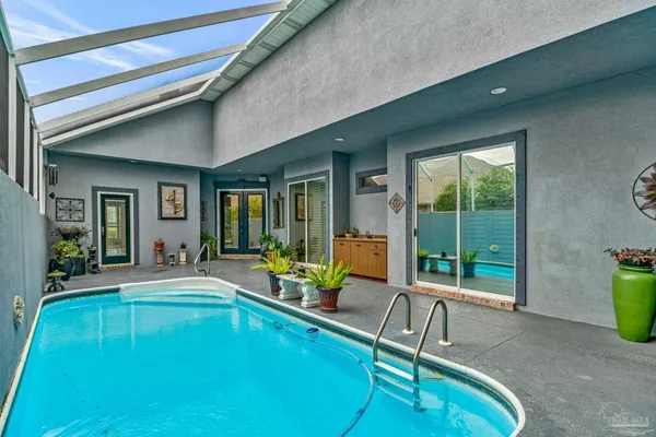 $568,000 | 4115 Oak Pointe Drive, Gulf Breeze, FL 32563