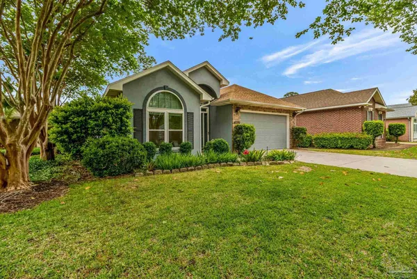 $568,000 | 4115 Oak Pointe Drive, Gulf Breeze, FL 32563
