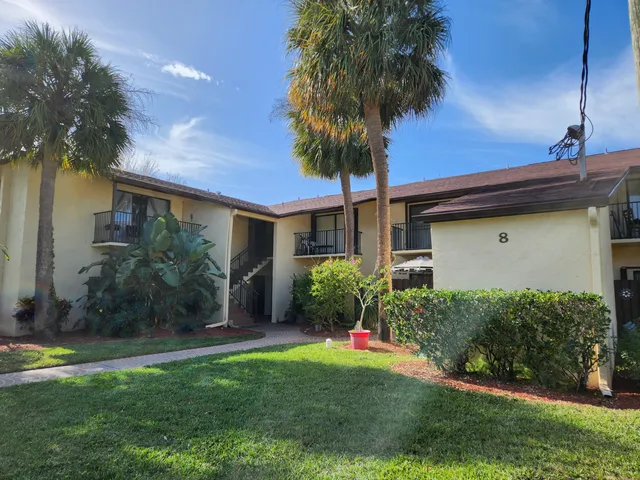 $174,900 | 2050 Oleander Boulevard, Unit 8109, Fort Pierce, FL 34950