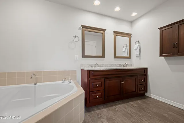 $425,000 | 17 West Vernon Avenue, Unit 412, Phoenix, AZ 85003