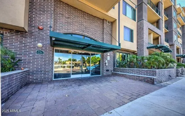 $425,000 | 17 West Vernon Avenue, Unit 412, Phoenix, AZ 85003