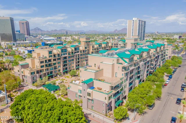 $425,000 | 17 West Vernon Avenue, Unit 412, Phoenix, AZ 85003