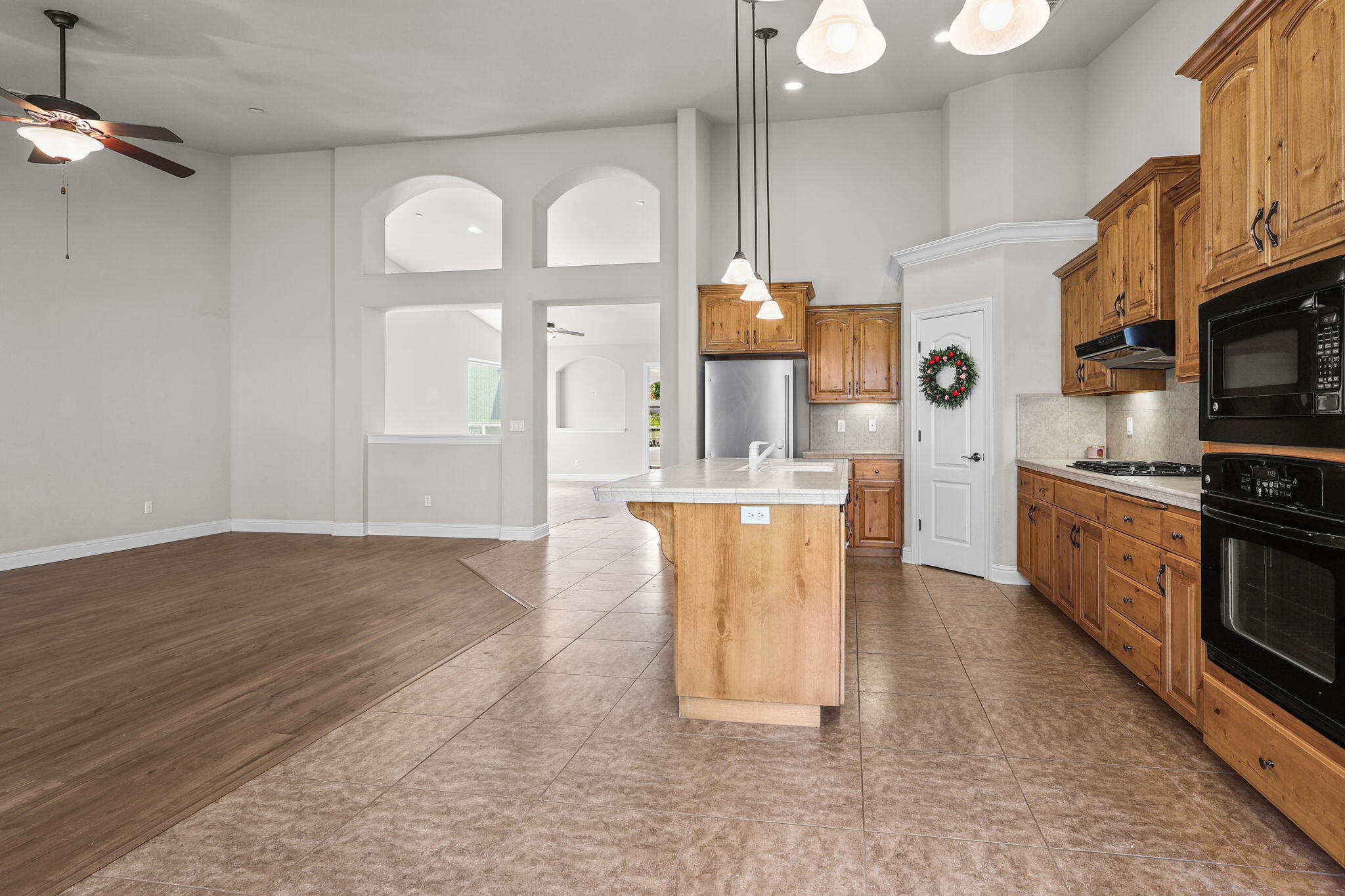 3641 Deuce Way Redding, CA 96002 - Photo 8 of 31 14-web-or-mls-8Q0A9660_1