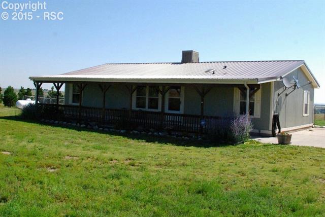 3465 Hoofbeat Road Peyton, CO 80831 - Photo 2 of 32 Gallery Image 2
