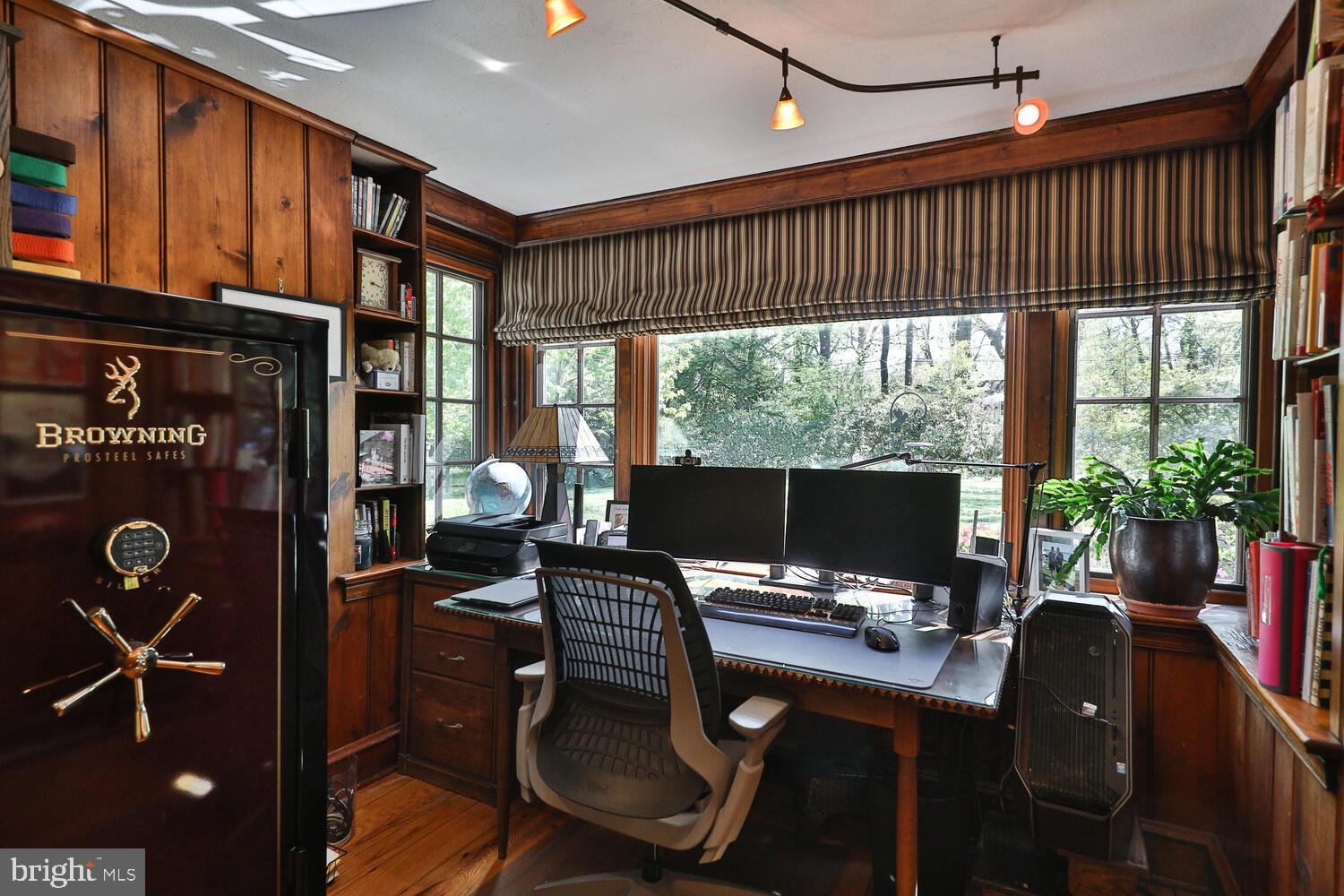 1144 Devon Road Rydal, PA 19046 - Photo 20 of 52 1st Floor Office
