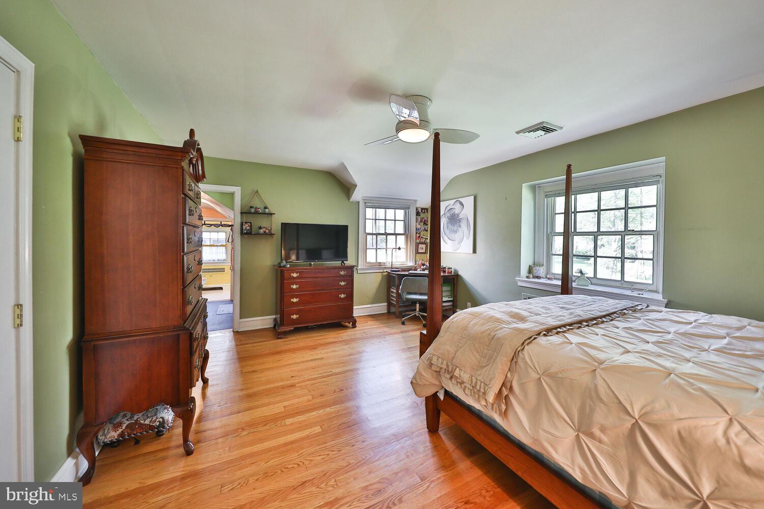 1144 Devon Road Rydal, PA 19046 - Photo 29 of 52 2nd Bedroom