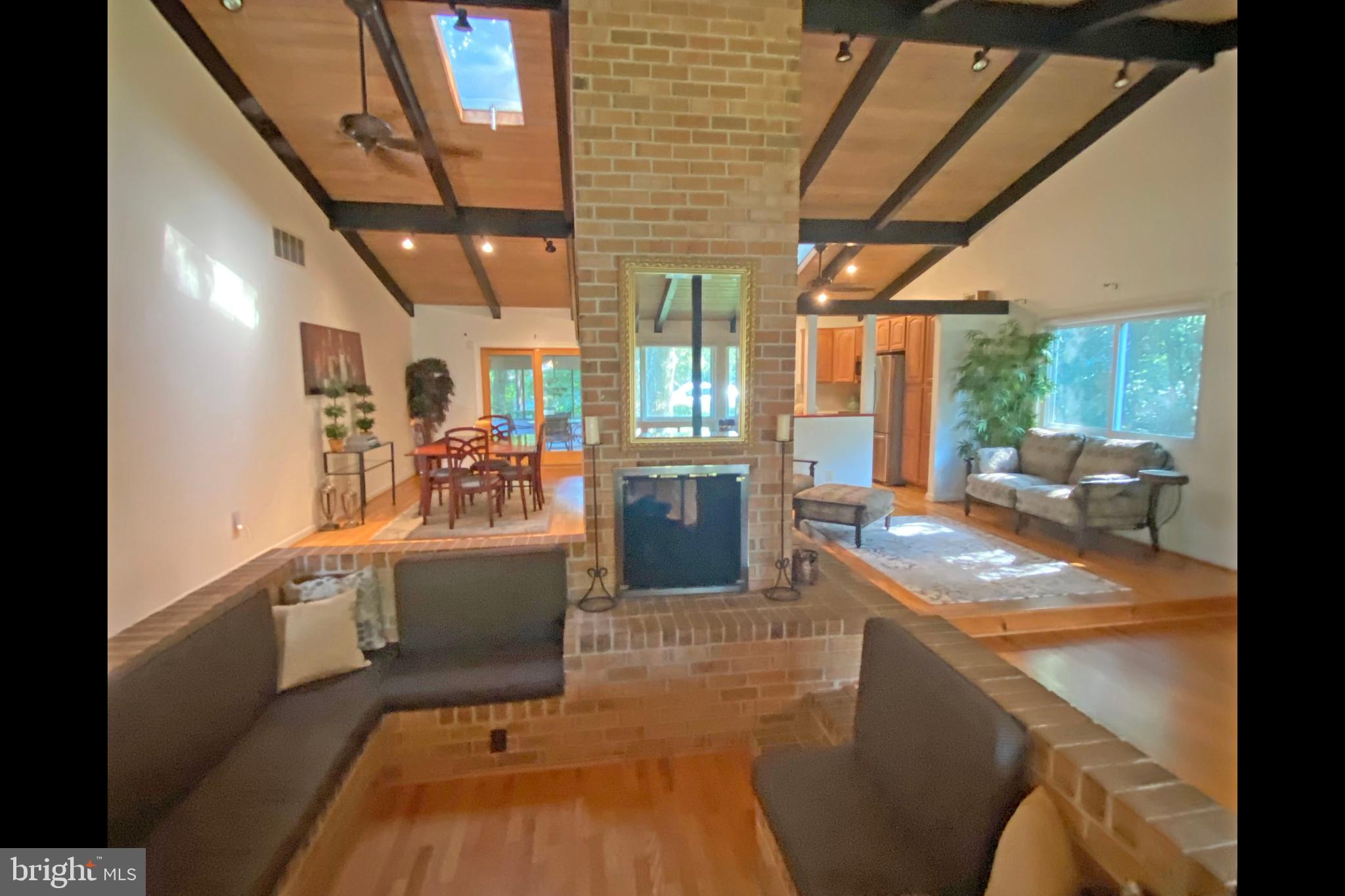 2344 Paddock Lane Reston, VA 20191 - Photo 11 of 30