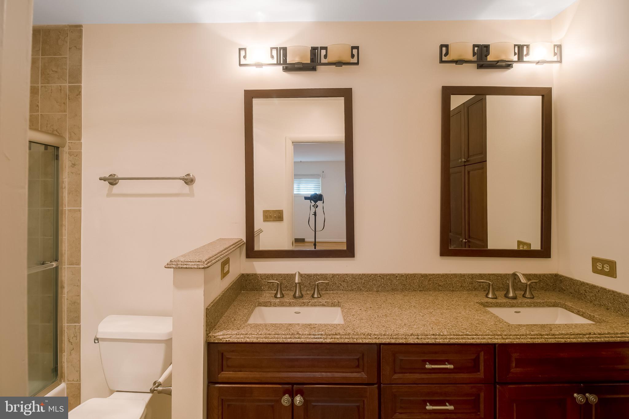 2344 Paddock Lane Reston, VA 20191 - Photo 16 of 30 Master bedroom with double sinks
