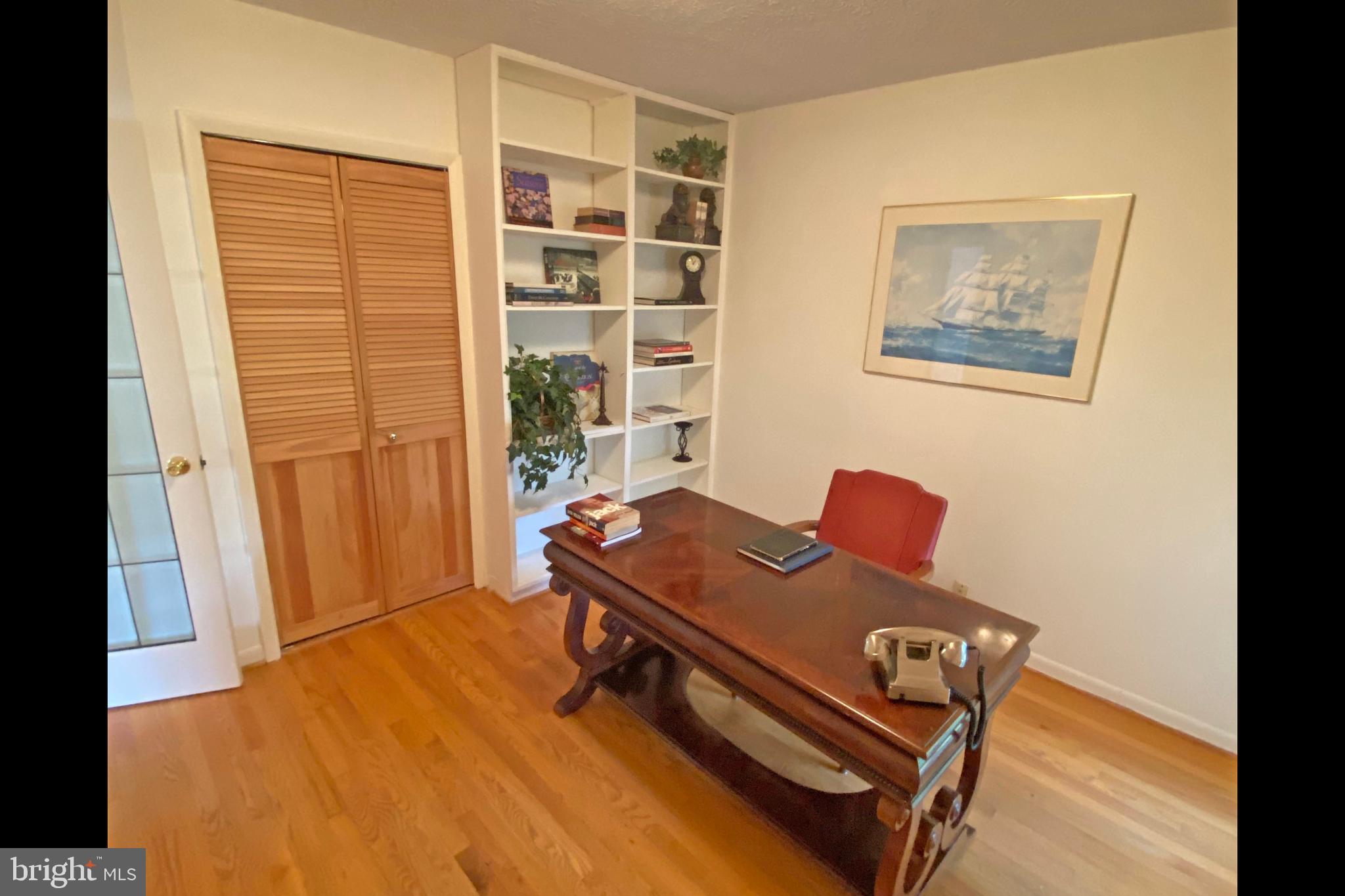 2344 Paddock Lane Reston, VA 20191 - Photo 20 of 30