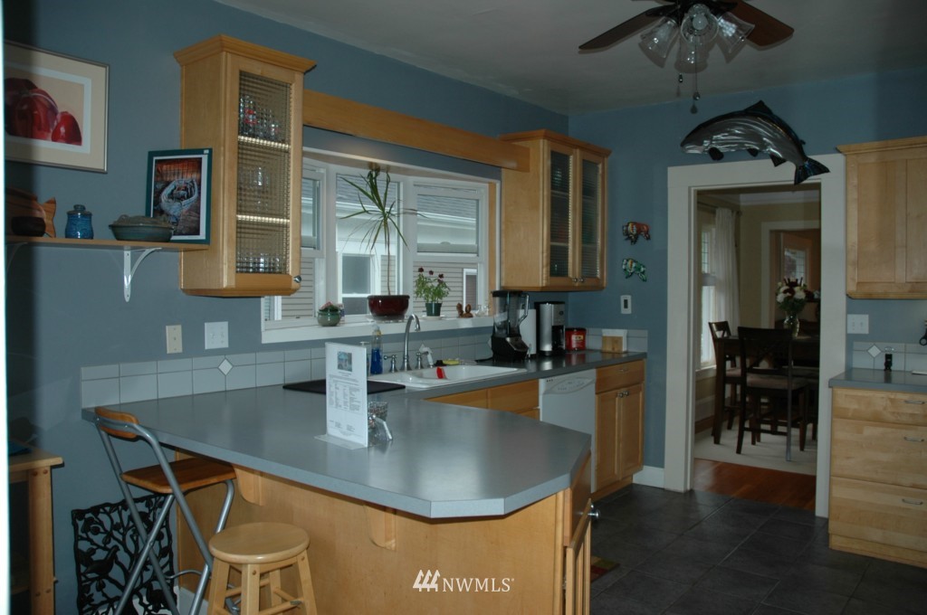 1525 Rockefeller Avenue Everett, WA 98201 - Photo 12 of 14