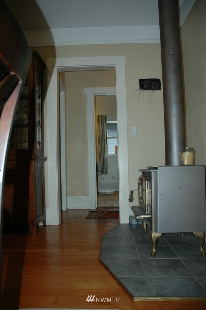 1525 Rockefeller Avenue Everett, WA 98201 - Photo 10 of 14