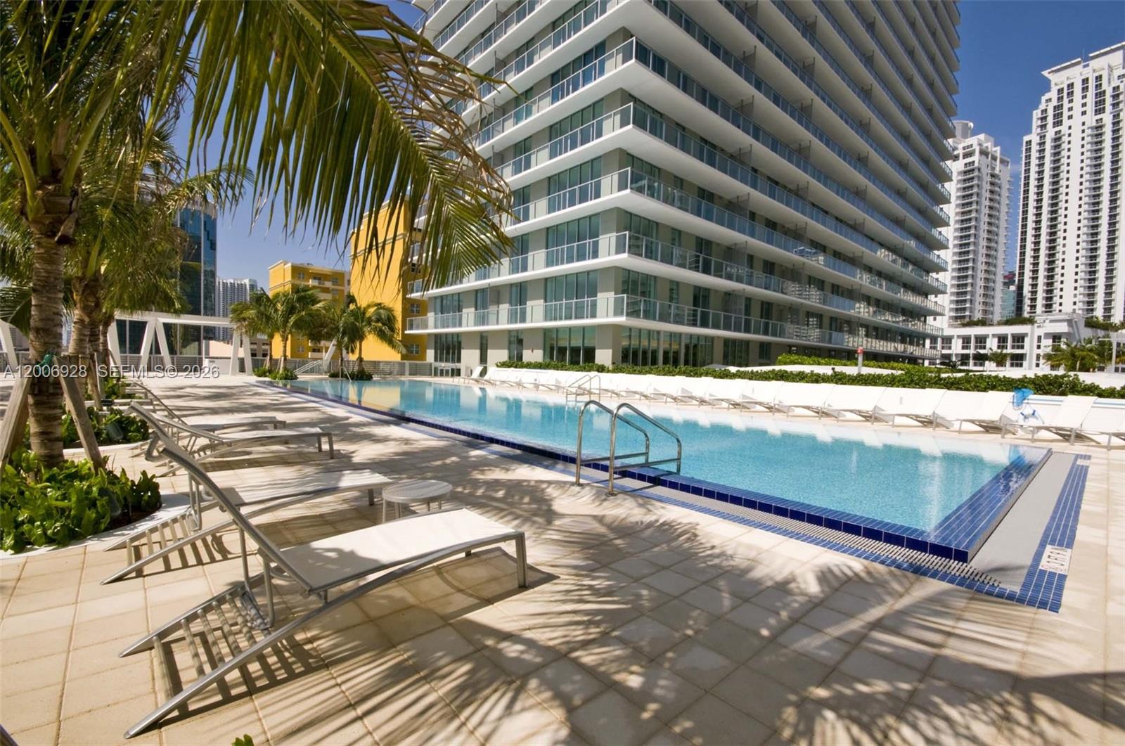 79 Southwest 12th Street, Unit 1903 Miami, FL 33130 - Photo 13 of 25 a view of a tall building