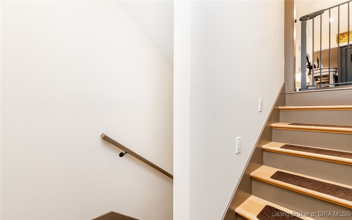 5560 Old Vincennes Road Floyds Knobs, IN 47119 - Photo 43 of 61