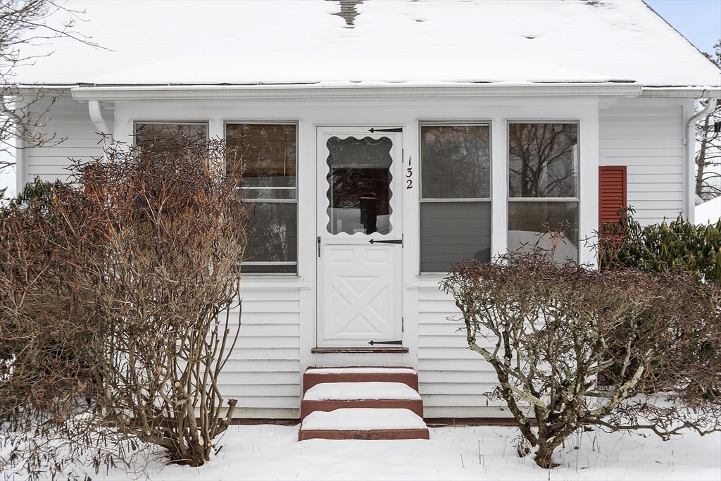 132 Simonds Street Athol, MA 01331 - Photo 4 of 32