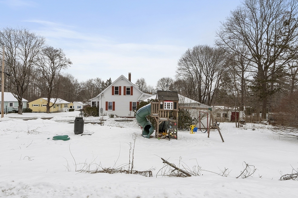 132 Simonds Street Athol, MA 01331 - Photo 9 of 32