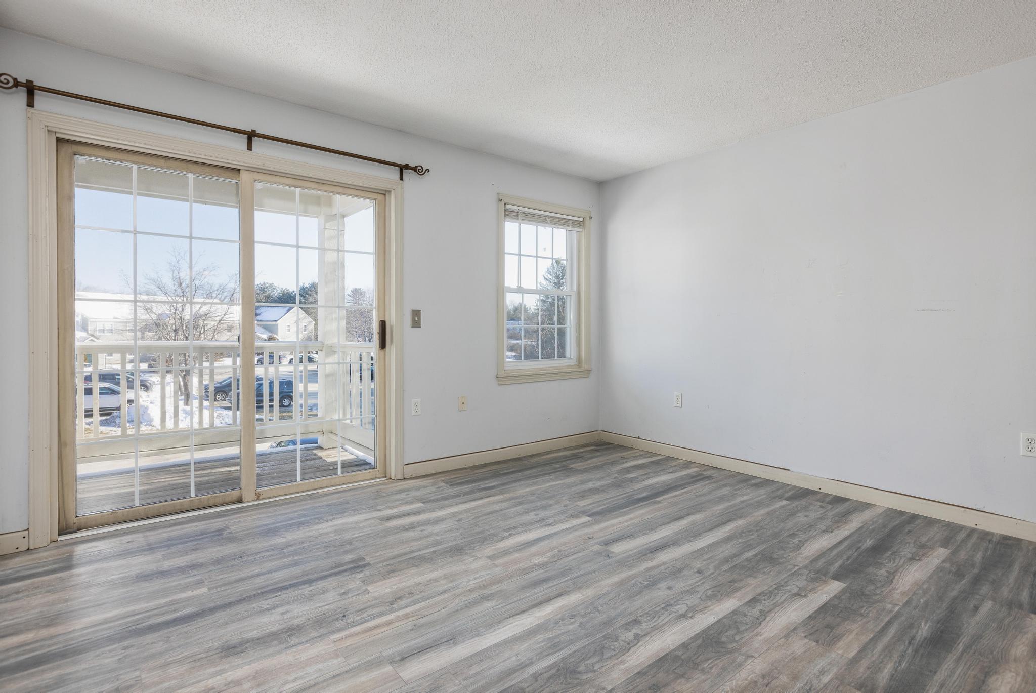 49 Somerset, Unit C49 Freeport, ME 04032 - Photo 8 of 20 Living Room-2