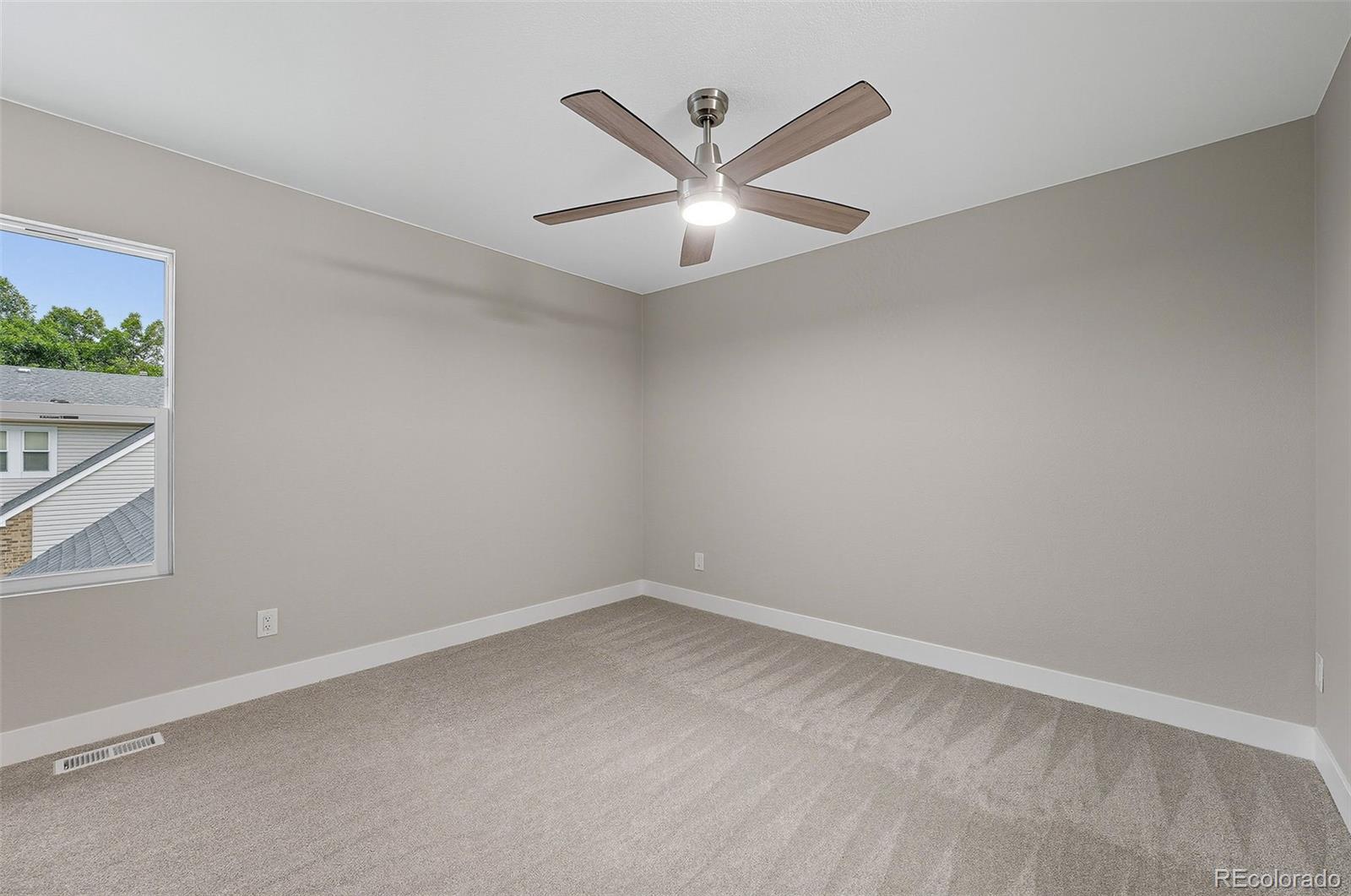 11963 East Nevada Circle Aurora, CO 80012 - Photo 16 of 26